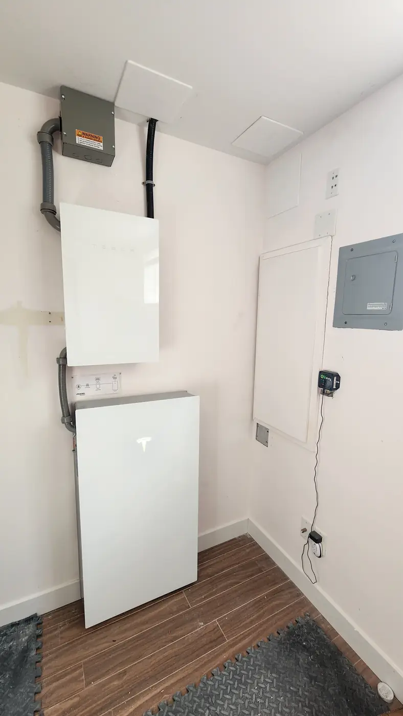 Powerwall 3 et borne de recharge au garage
